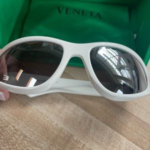 New Bottega Vineta Sunglasses